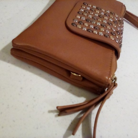 GUC Leather Studded Wristlet - Picture 5 of 16